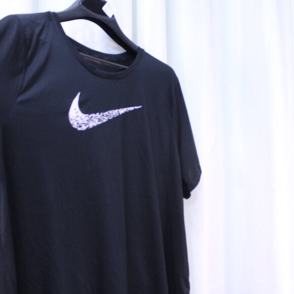 Nike Black Tee with White Swoosh - Picture 2 of 8